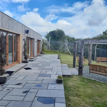 Furness View Barn Retreat Apartment *